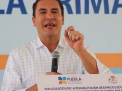  Pide Moreno Valle diálogo en Oaxaca ante enfrentamientos